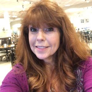 Meet your Posher, Lynne